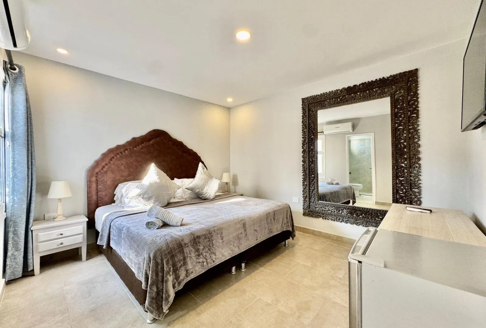 Bed & Breakfast Casa Celine Cartagena Bed and Breakfast