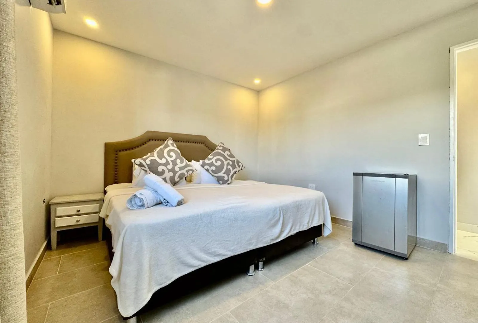 Bed and Breakfast Casa Celine Картахена 0*,  Колумбия