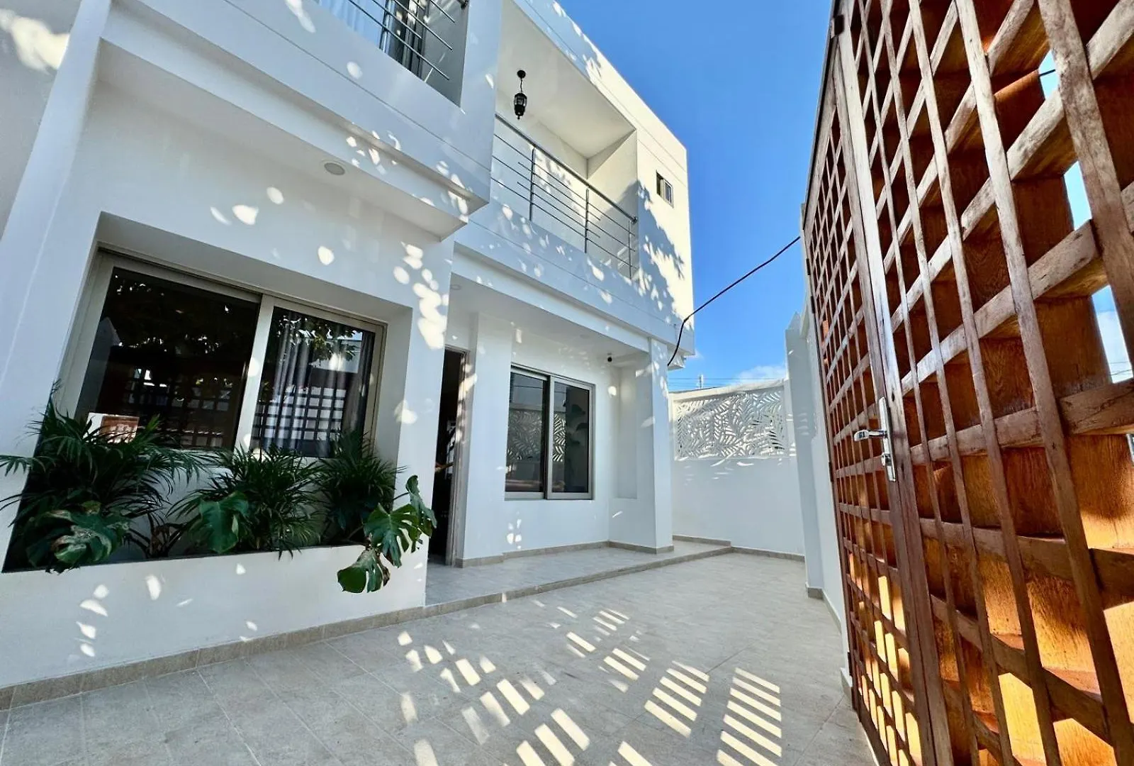 Casa Celine Cartagena Bed & Breakfast